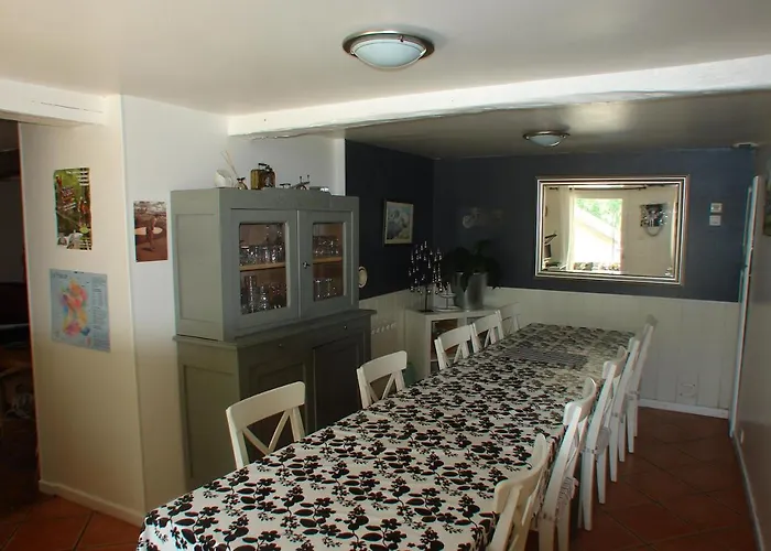La Bruyere - Chez Martine Bed and Breakfast 3*