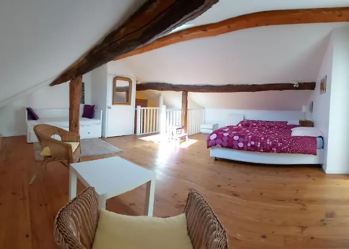 La Bruyere - Chez Martine 3*