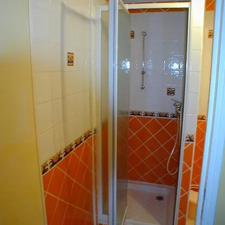 La Bruyere - Chez Martine Appy